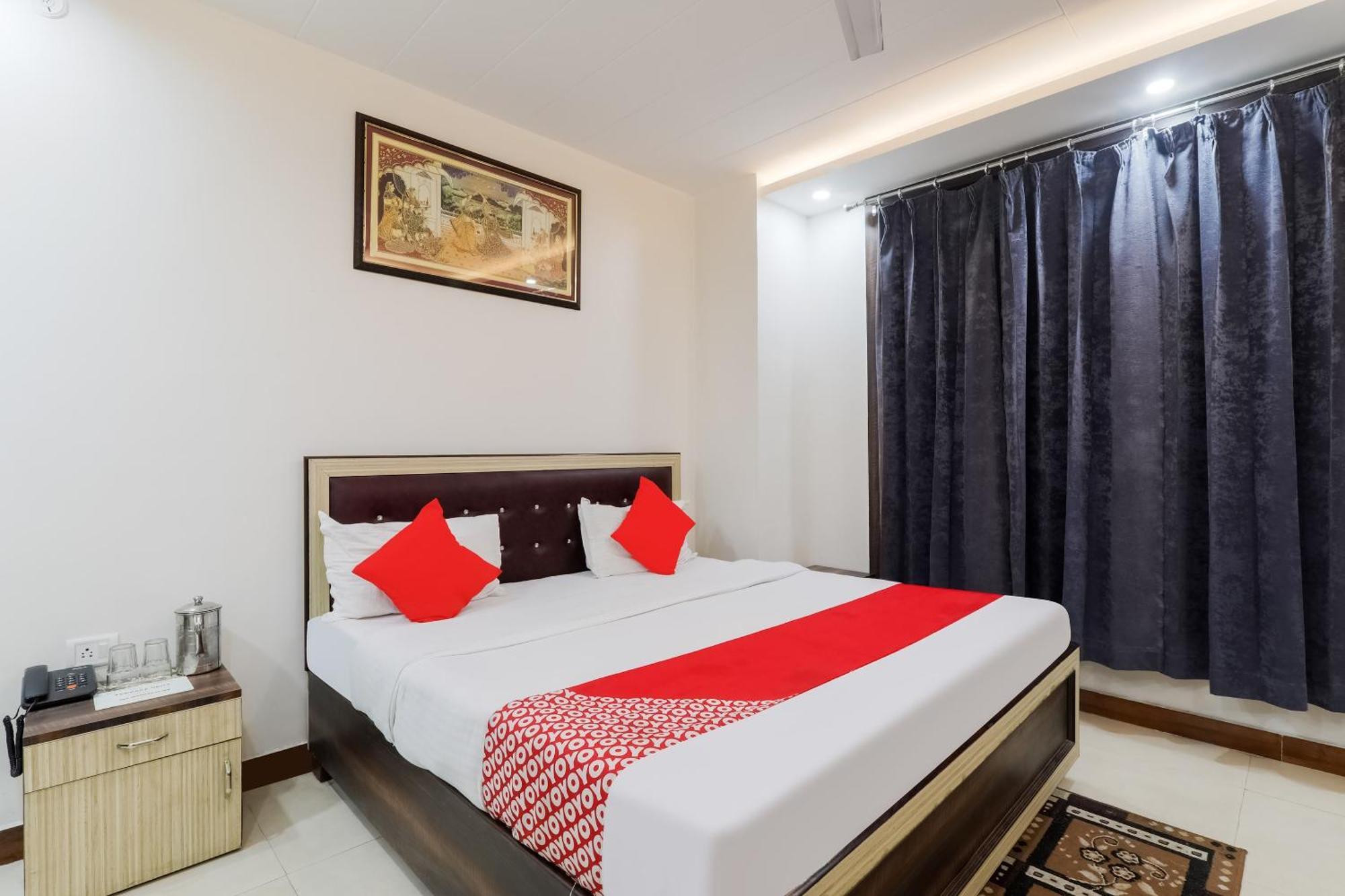 OYO 78997 The Maharaja Inn Lucknow Bagian luar foto
