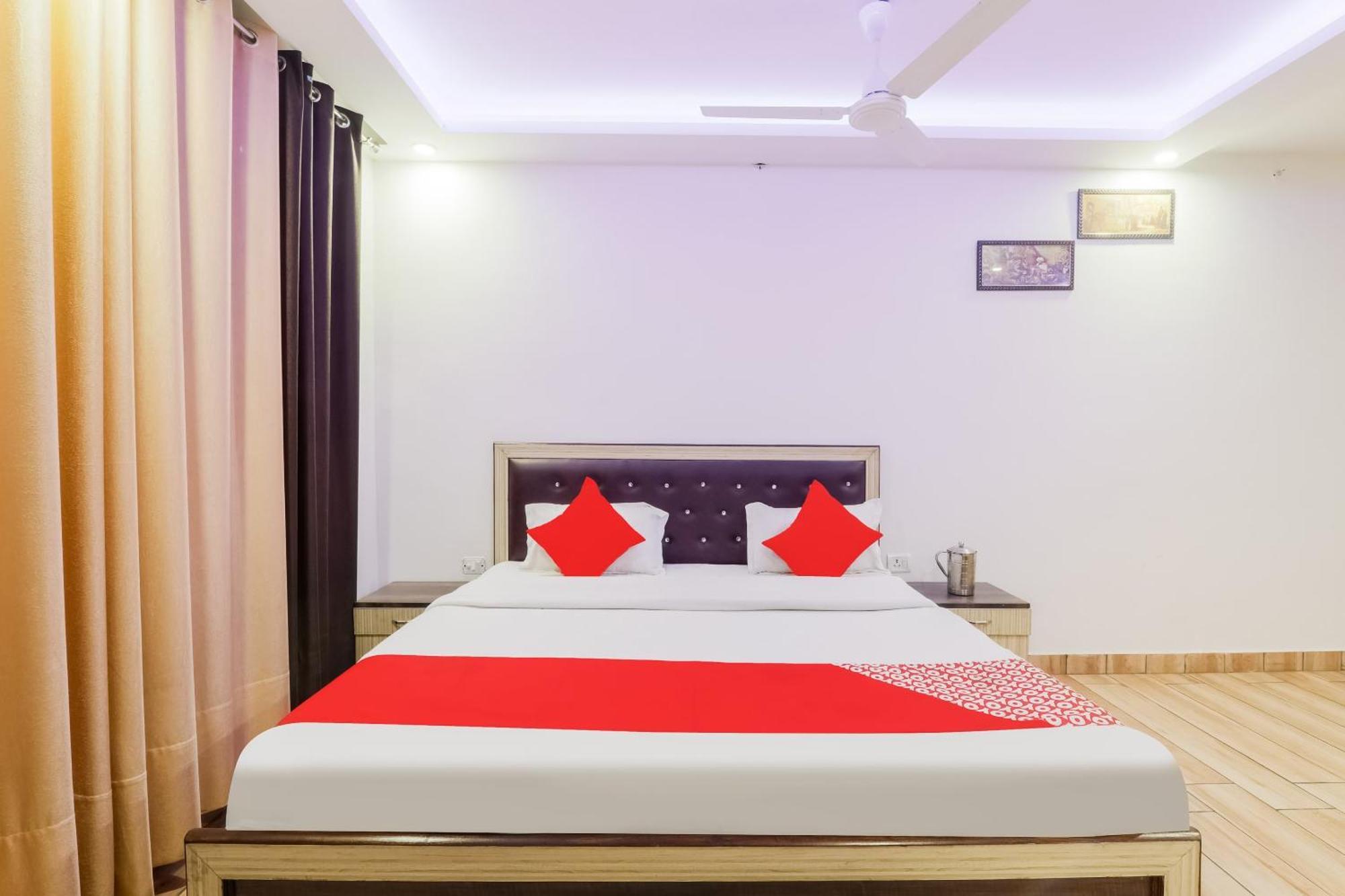 OYO 78997 The Maharaja Inn Lucknow Bagian luar foto